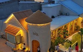 Sunset Story Hotel